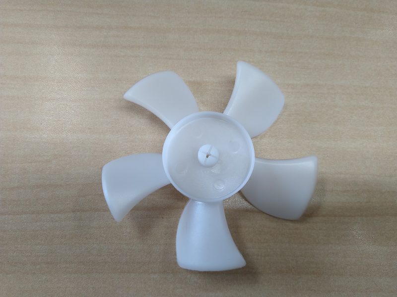 マルチルーム ソーラーベンチレーター取り扱い説明書