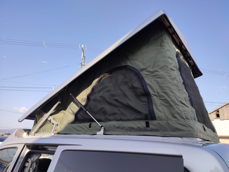 エレベーティングルーフ