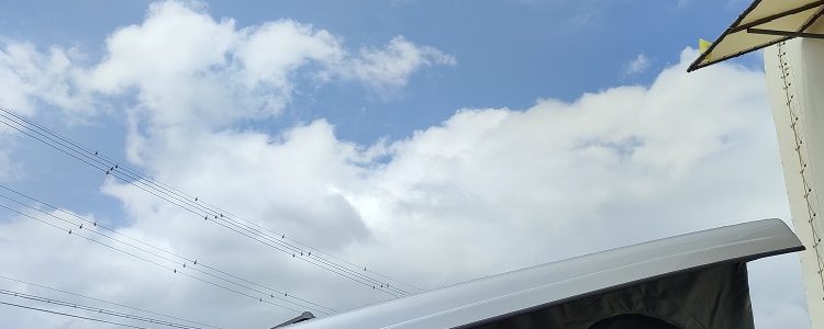 エレベーティングルーフ